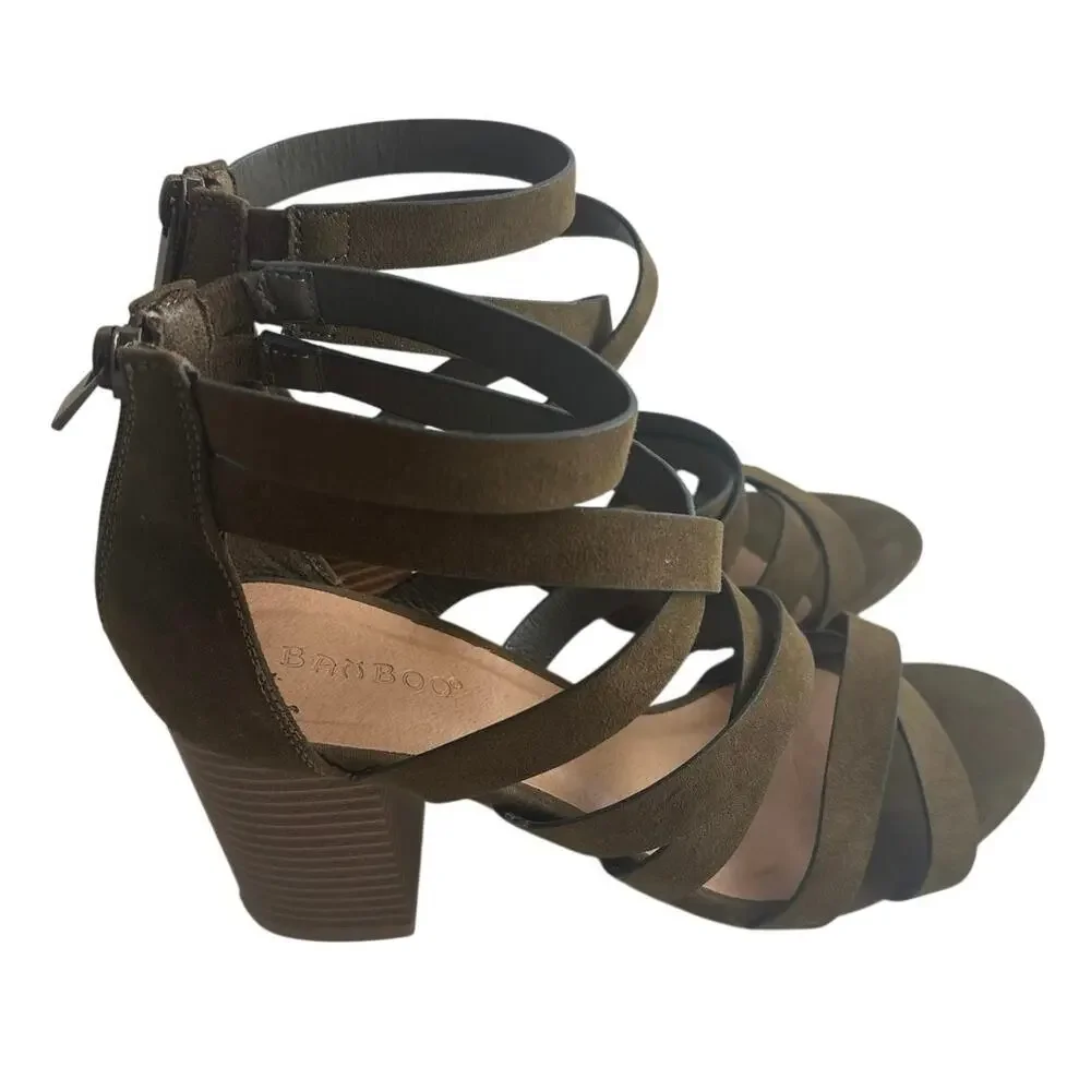 Bamboo Taste-11S Olive Green Strappy Block Heel Sandals Size 8